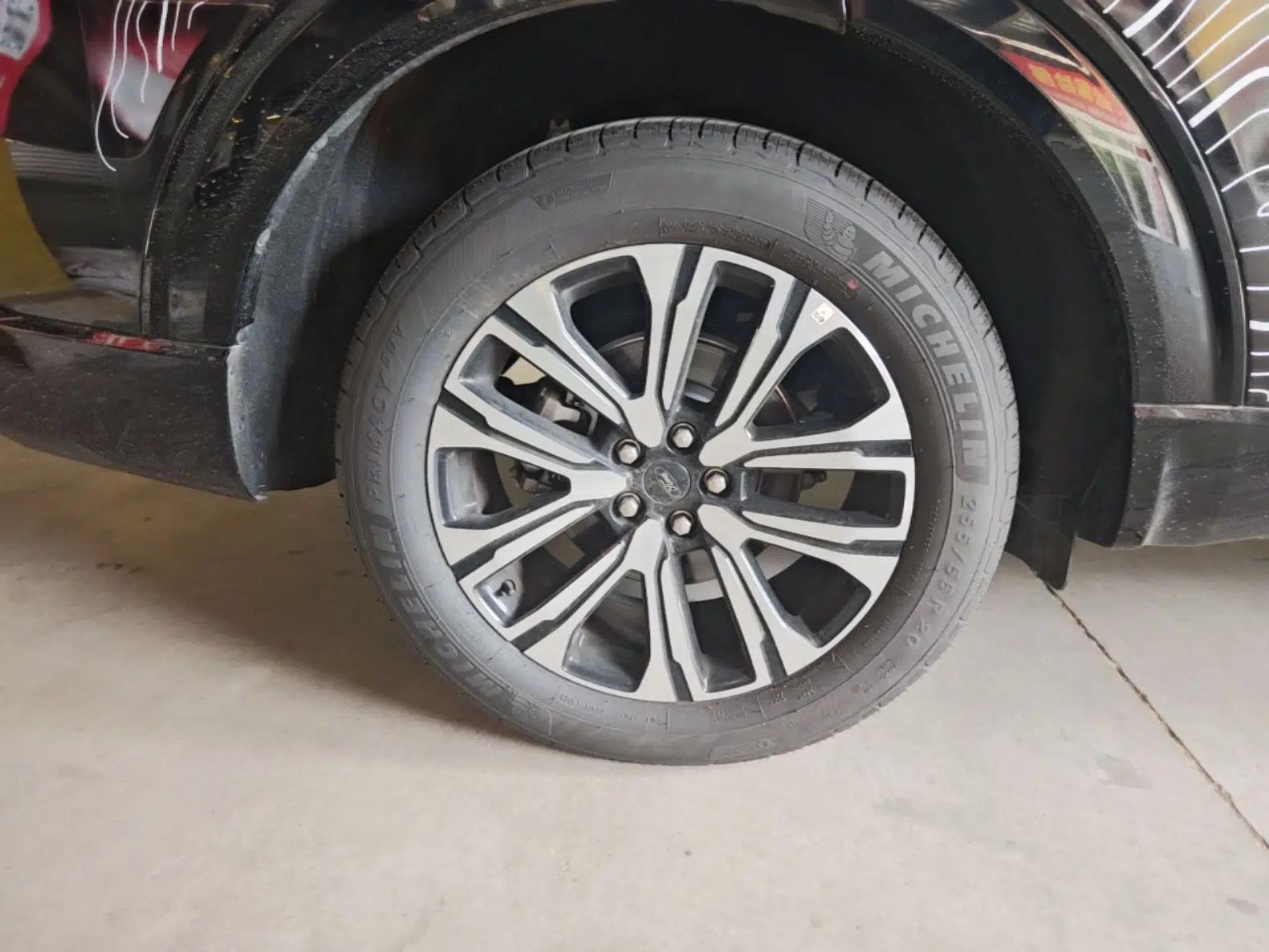 Ford Explorer 2024 2.3T EcoBoost Four-Wheel Drive Titanium Edition 6 Seats — миниатюра 11