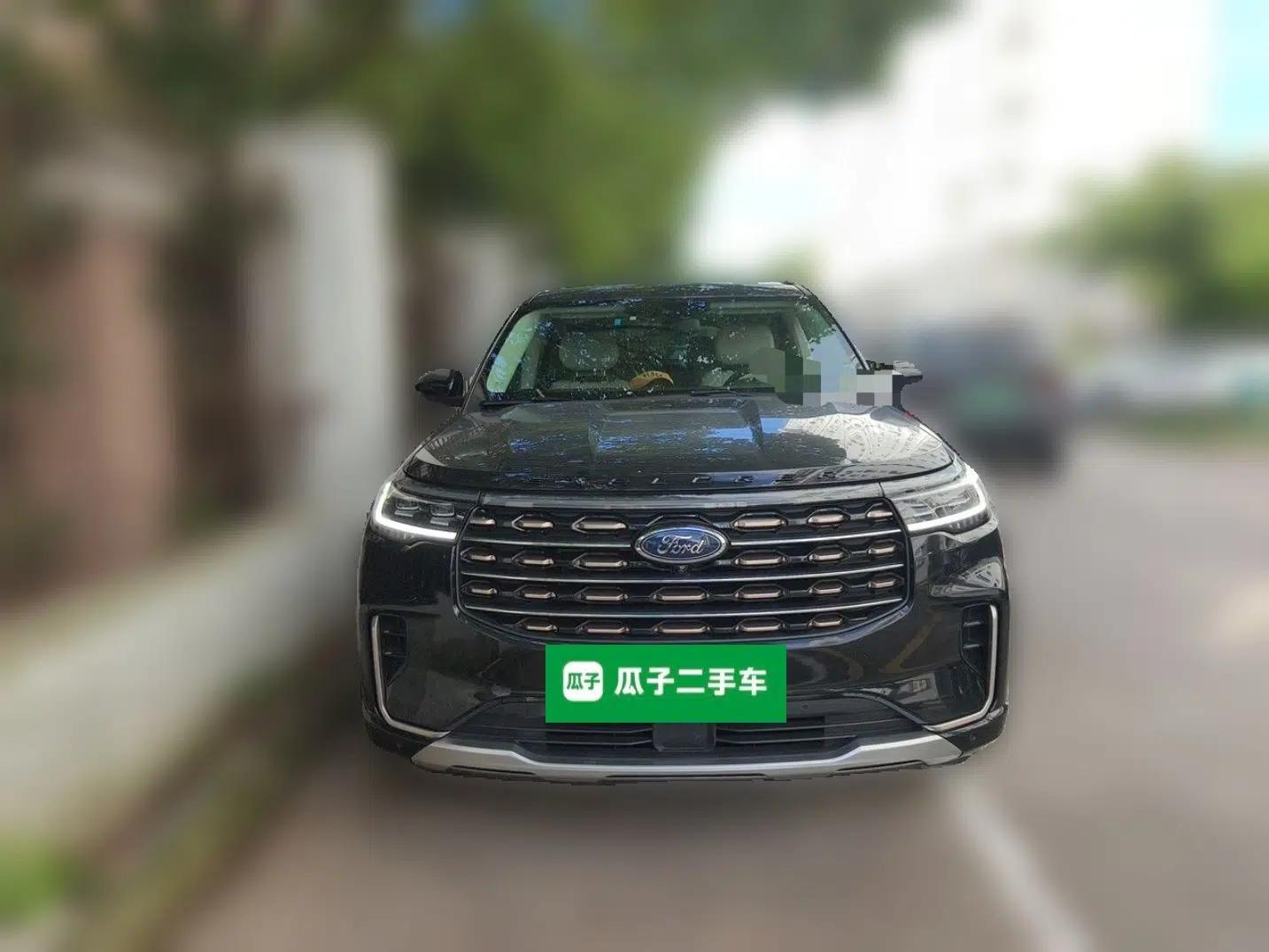 Ford Explorer 2023 EcoBoost 285 Four-Wheel Drive Red Gold Edition 6 Seats — миниатюра 2
