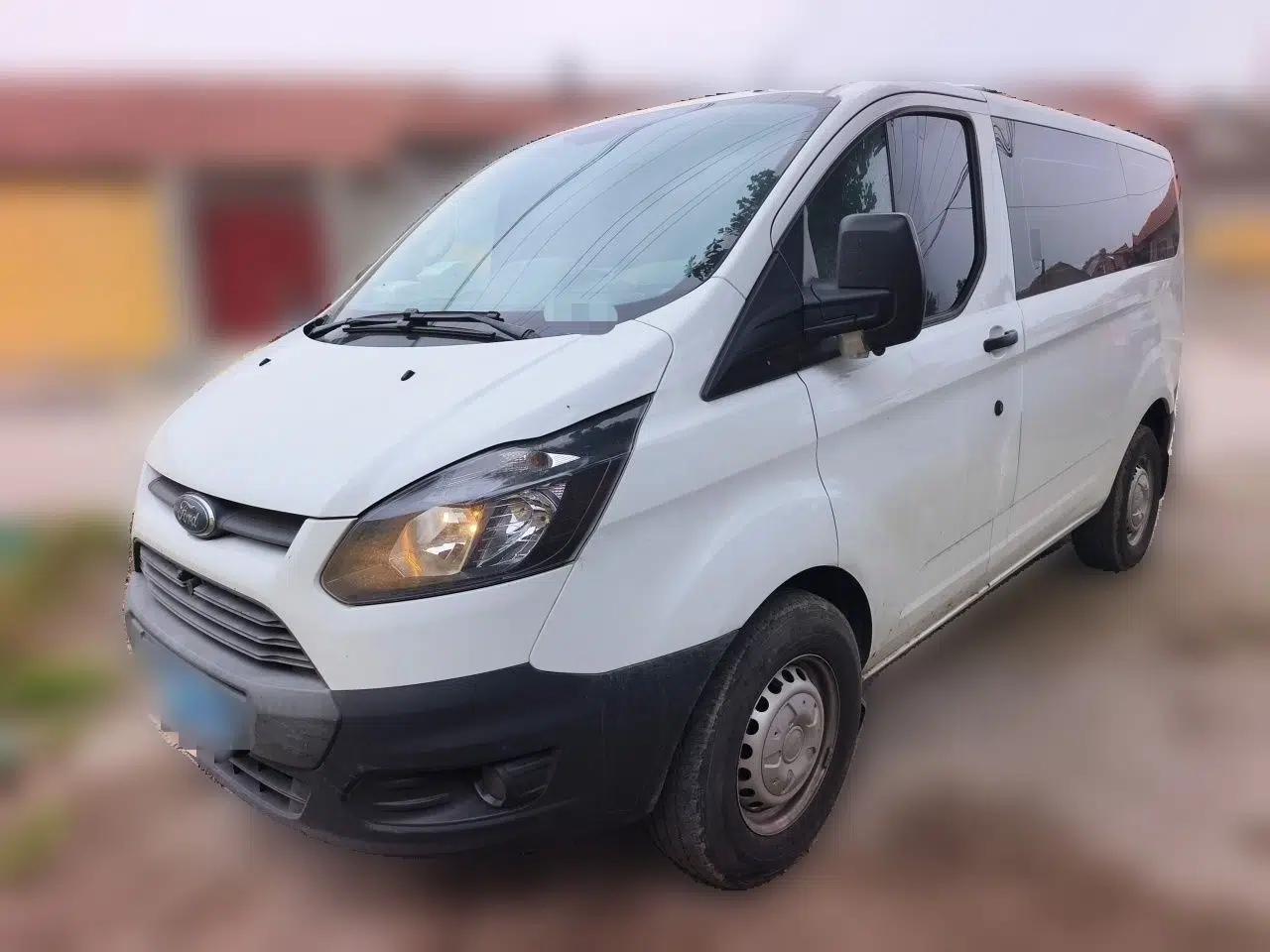Ford Transit 2019 2.0T Diesel Multi-Purpose Commercial Vehicle Short Wheelbase Low Roof 6-Seater China VI Standard — миниатюра 1