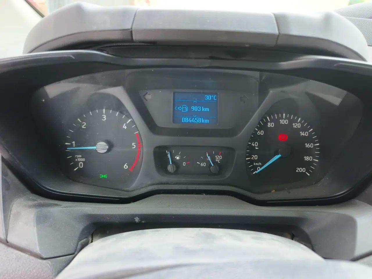 Ford Transit 2019 2.0T Diesel Multi-Purpose Commercial Vehicle Short Wheelbase Low Roof 6-Seater China VI Standard — миниатюра 11