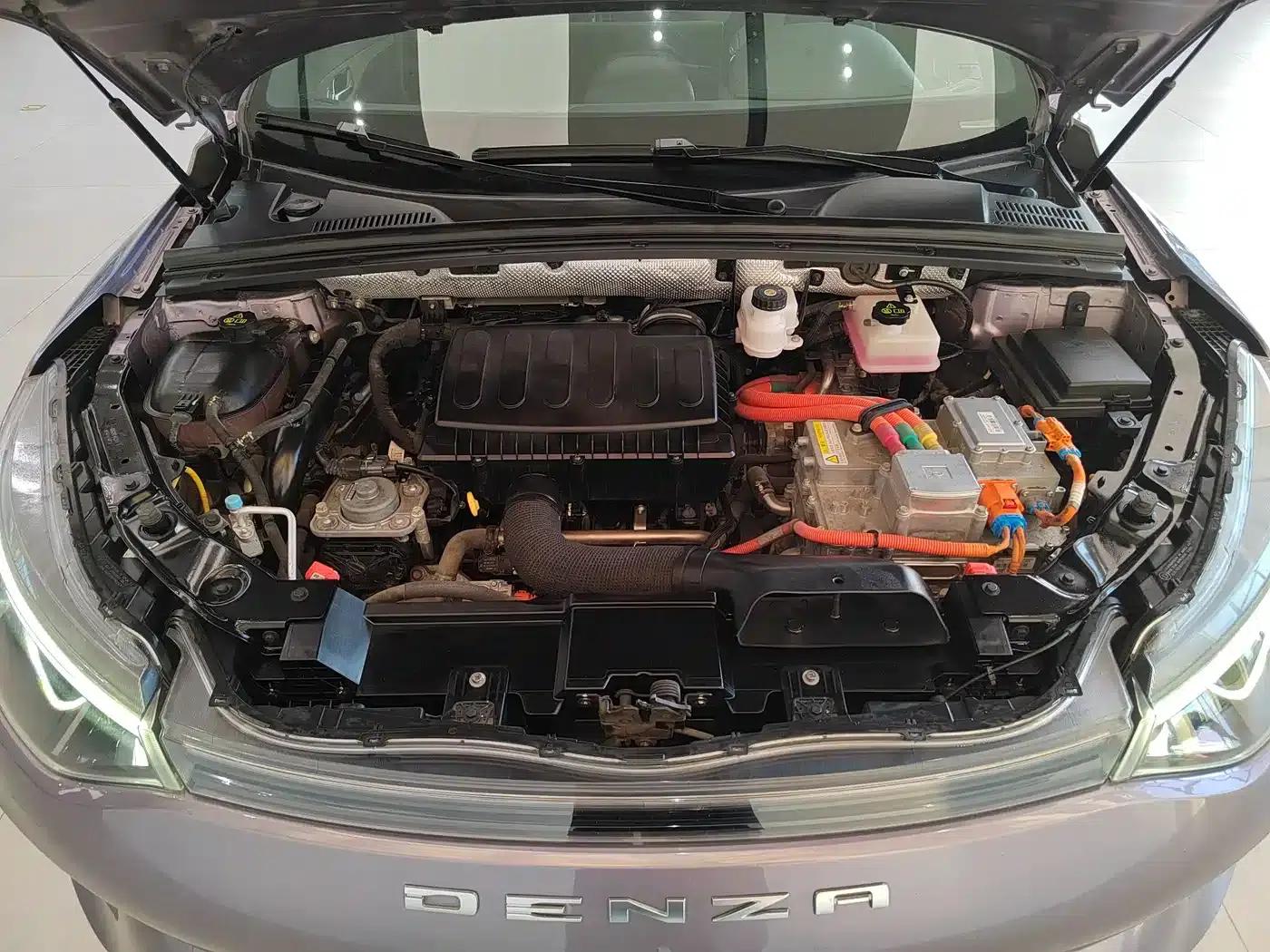 Denza X 2020 PHEV Flagship Edition — миниатюра 14