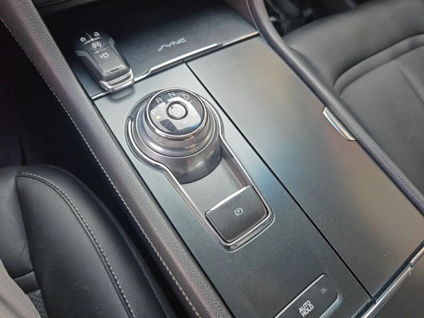 Ford Taurus 2015 EcoBoost 245 Fashion Edition — миниатюра 21