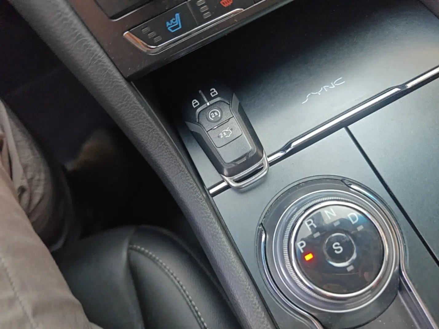 Ford Taurus 2015 EcoBoost 245 Fashion Edition — миниатюра 28