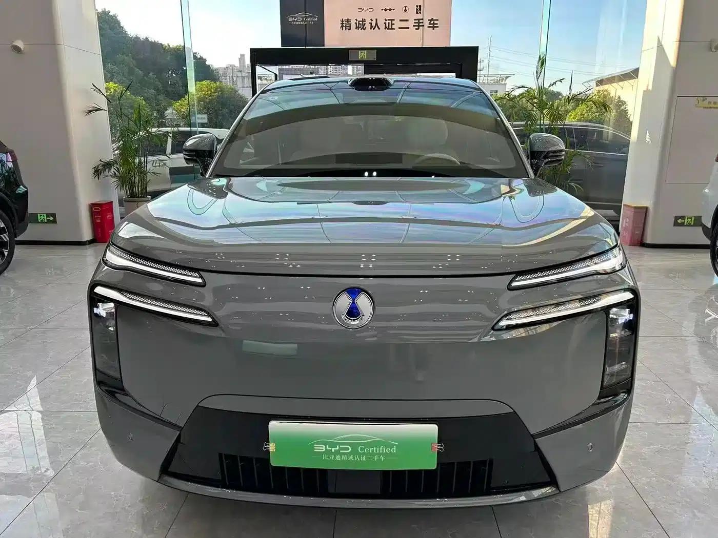 Denza N8L 2025 Flagship Edition — миниатюра 2