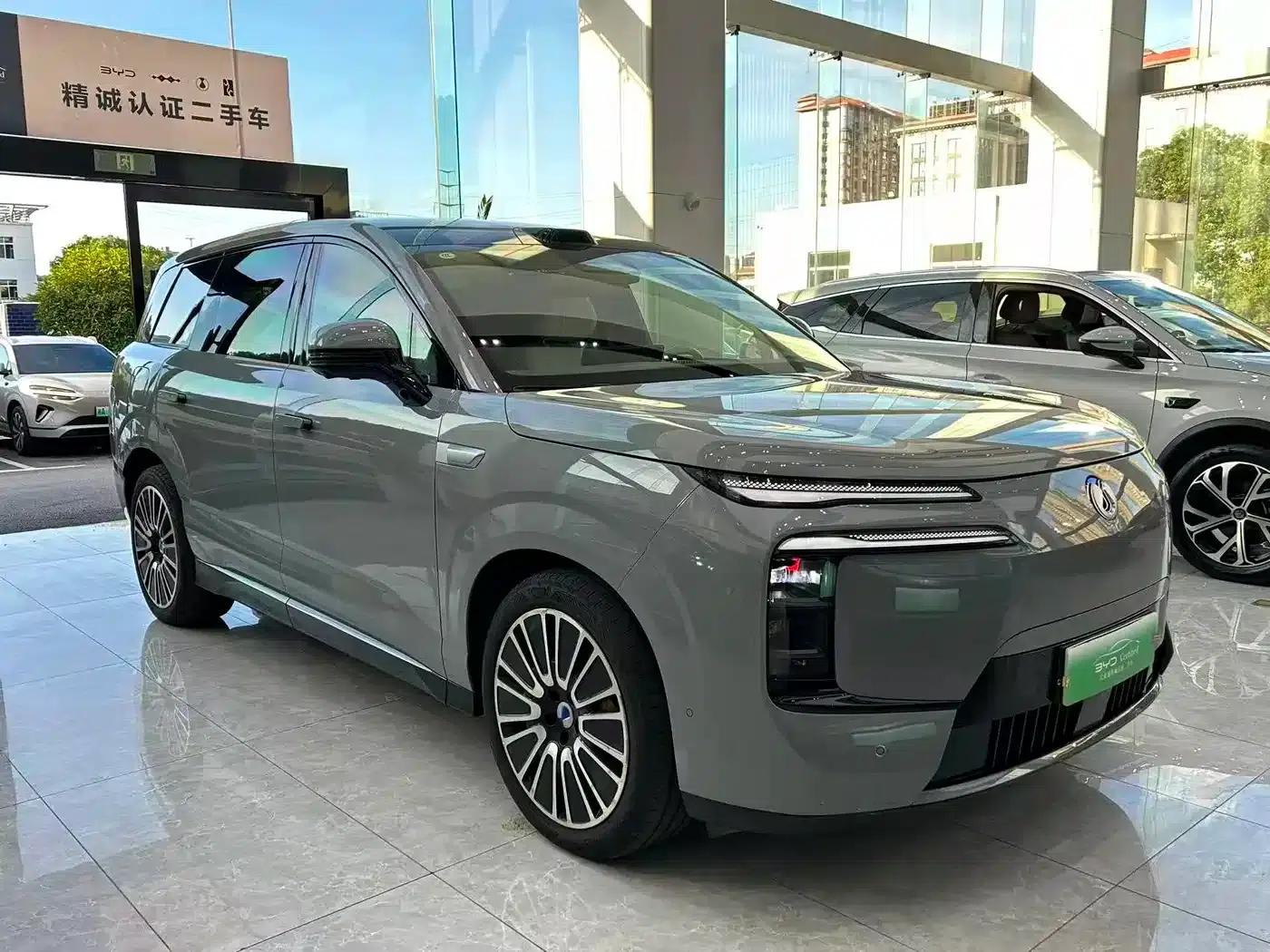 Denza N8L 2025 Flagship Edition — миниатюра 3