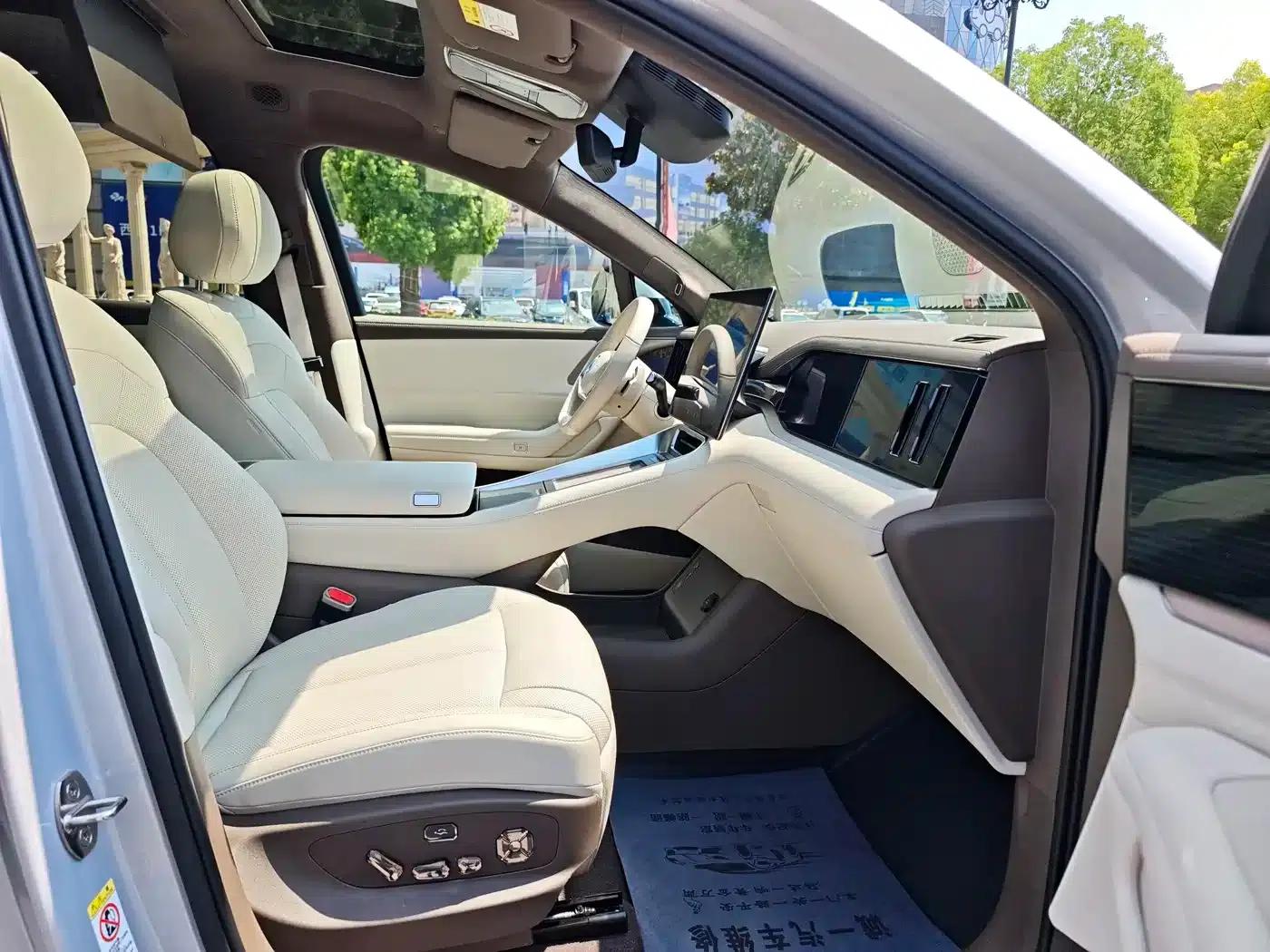 Denza N8L 2025 Flagship Edition — миниатюра 13