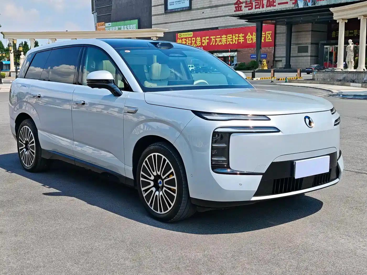 Denza N8L 2025 Flagship Edition — миниатюра 3
