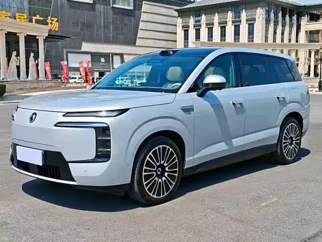 Denza N8L 2025 Flagship Edition