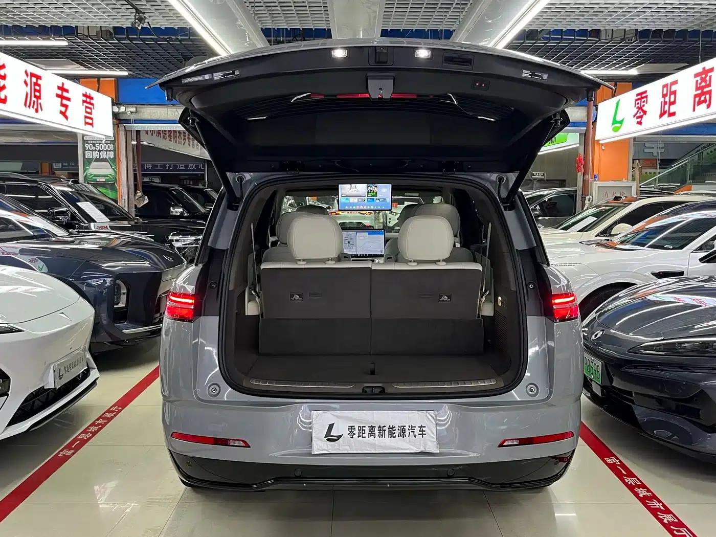 Denza N8L 2025 Flagship Edition — миниатюра 18