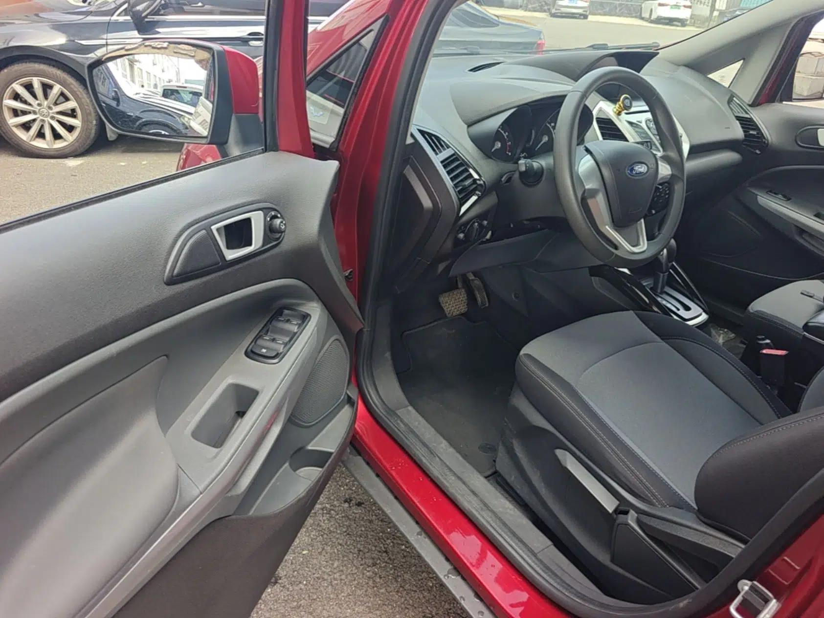 Ford EcoSport 2017 1.5L Automatic Trend Model — миниатюра 18