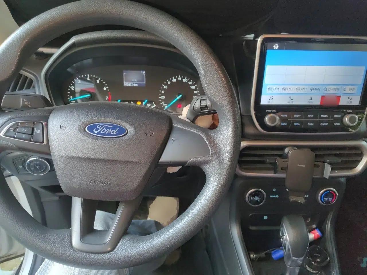 Ford EcoSport 2018 1.5L Automatic Elite Edition — миниатюра 9