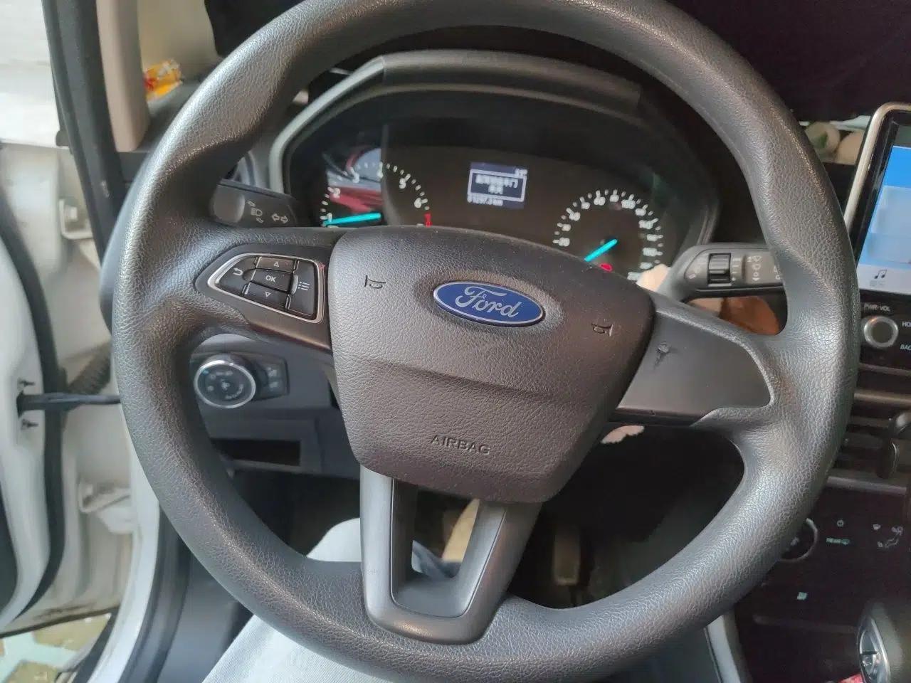 Ford EcoSport 2018 1.5L Automatic Elite Edition — миниатюра 10