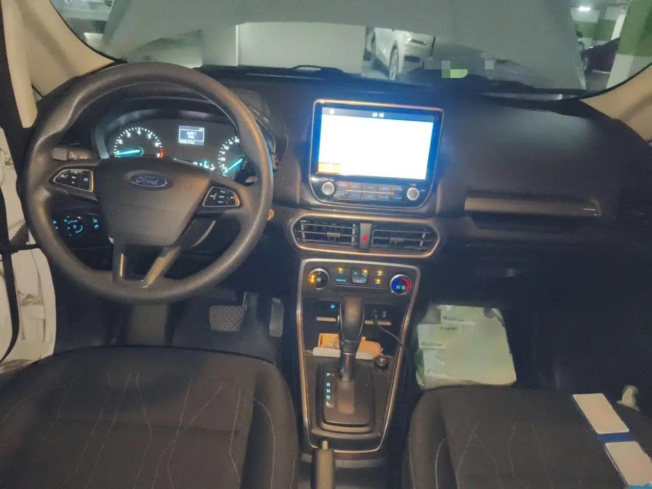 Ford EcoSport 2019 1.5L Automatic Platinum Wing Sport Edition — миниатюра 9