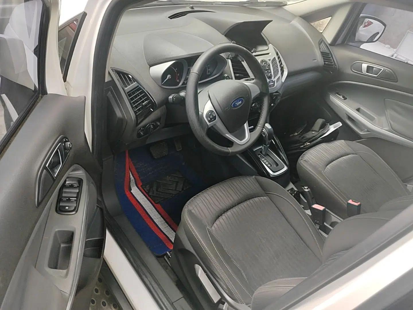 Ford EcoSport 2017 1.5L Automatic Prestige Model — миниатюра 18