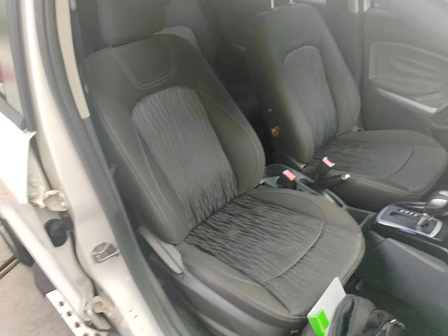 Ford EcoSport 2017 1.5L Automatic Prestige Model — миниатюра 19
