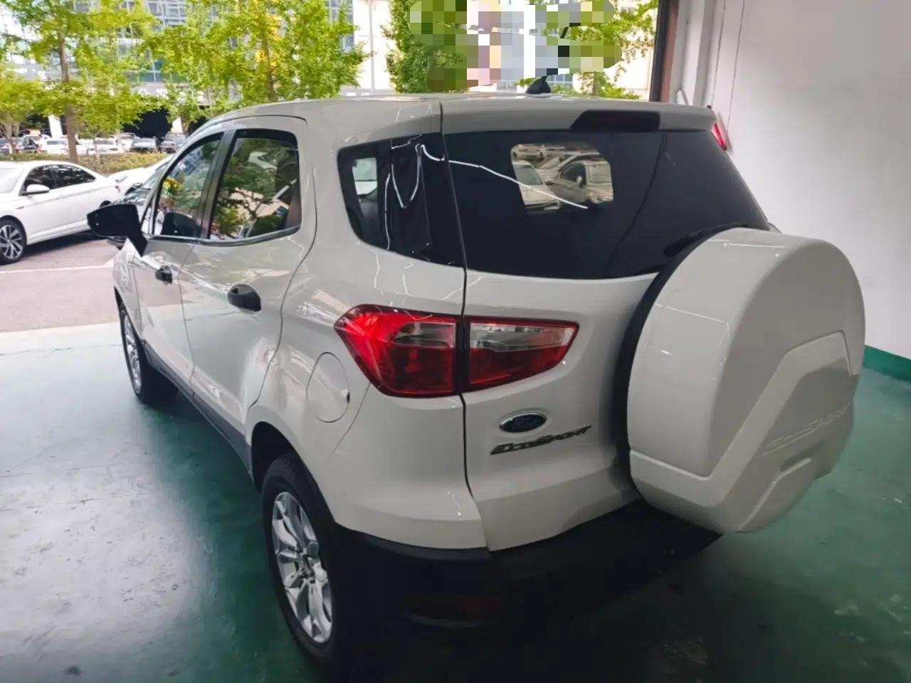 Ford EcoSport 2018 1.5L Automatic Elite Edition — миниатюра 4