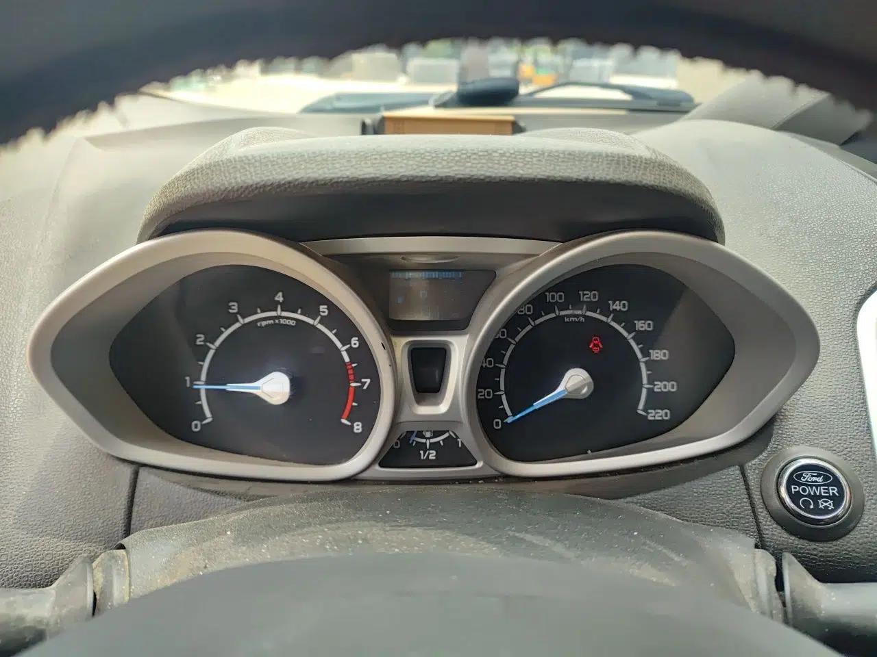 Ford EcoSport 2013 1.5L Automatic Prestige Model — миниатюра 11