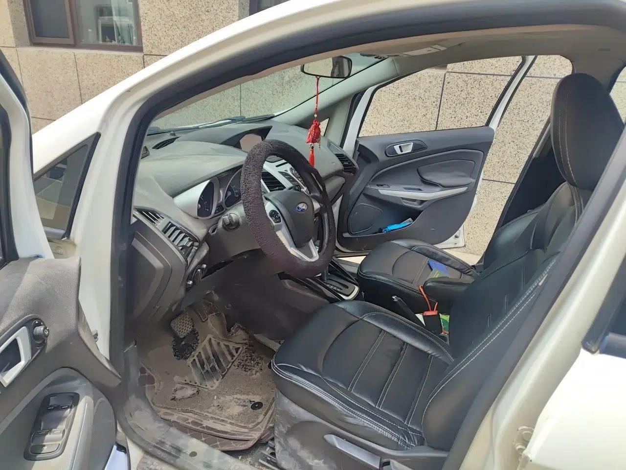 Ford EcoSport 2013 1.5L Automatic Prestige Model — миниатюра 16