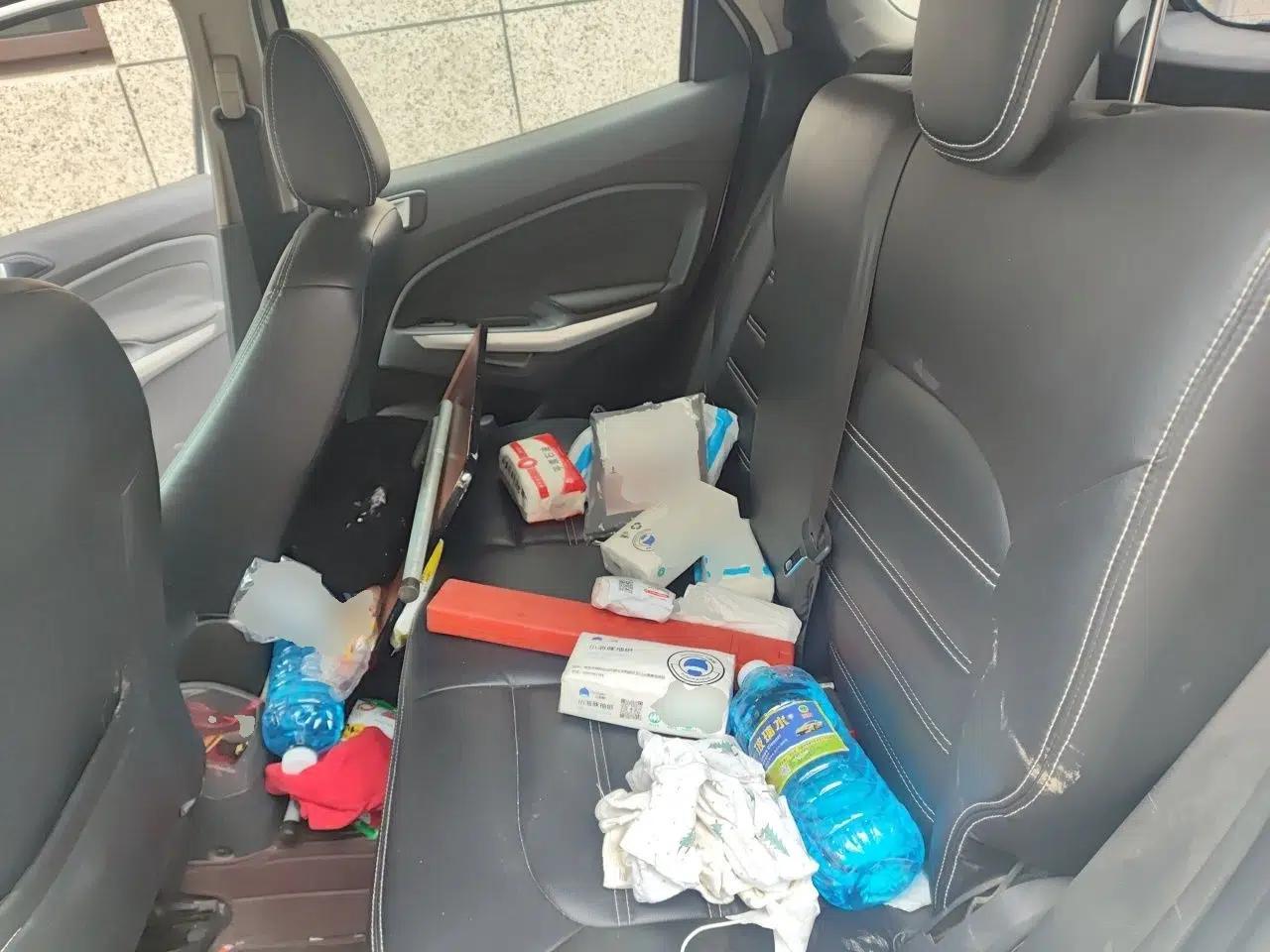Ford EcoSport 2013 1.5L Automatic Prestige Model — миниатюра 17