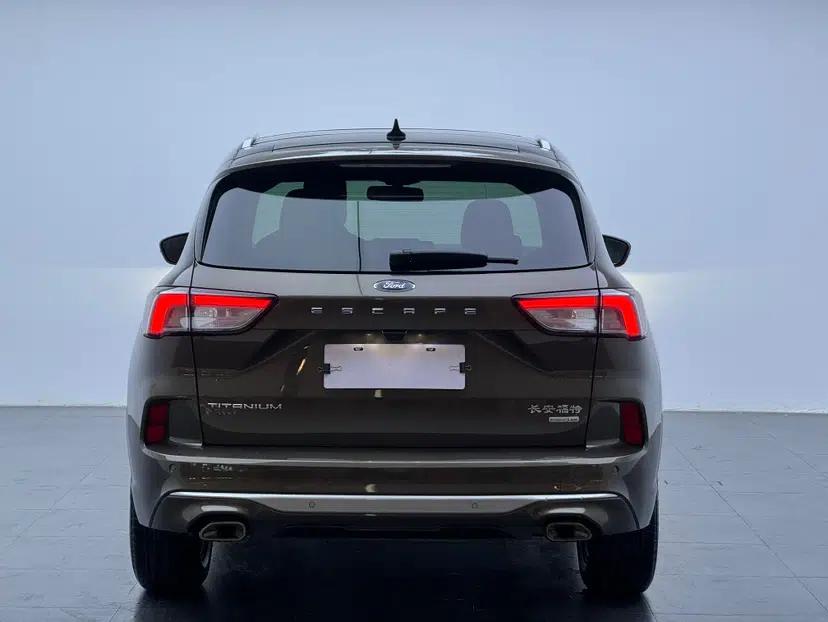 Ford Escape 2020 EcoBoost 245 Four-Wheel Drive Luxury Edition — миниатюра 14