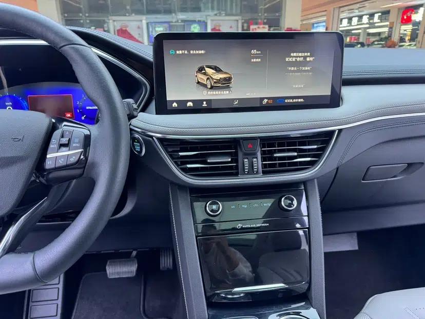 Ford Escape 2020 EcoBoost 245 Four-Wheel Drive Luxury Edition — миниатюра 36