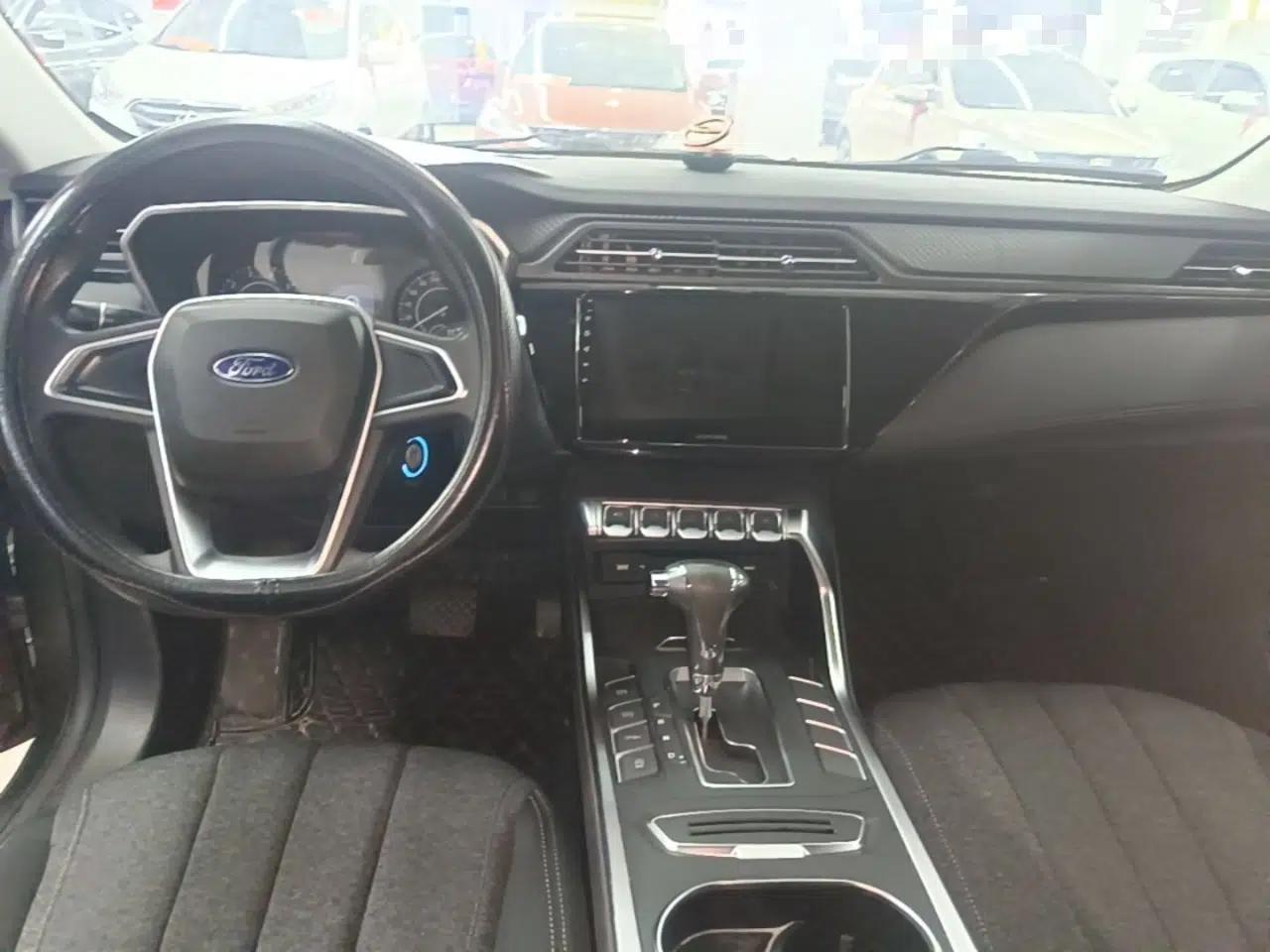 Ford Territory 2019 Custom Edition — миниатюра 15
