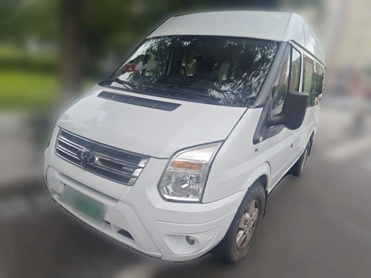 Ford Transit Custom 2016 2.4T Short Wheelbase 7-Seater Mid-Height Luxury Passenger Van — миниатюра 1