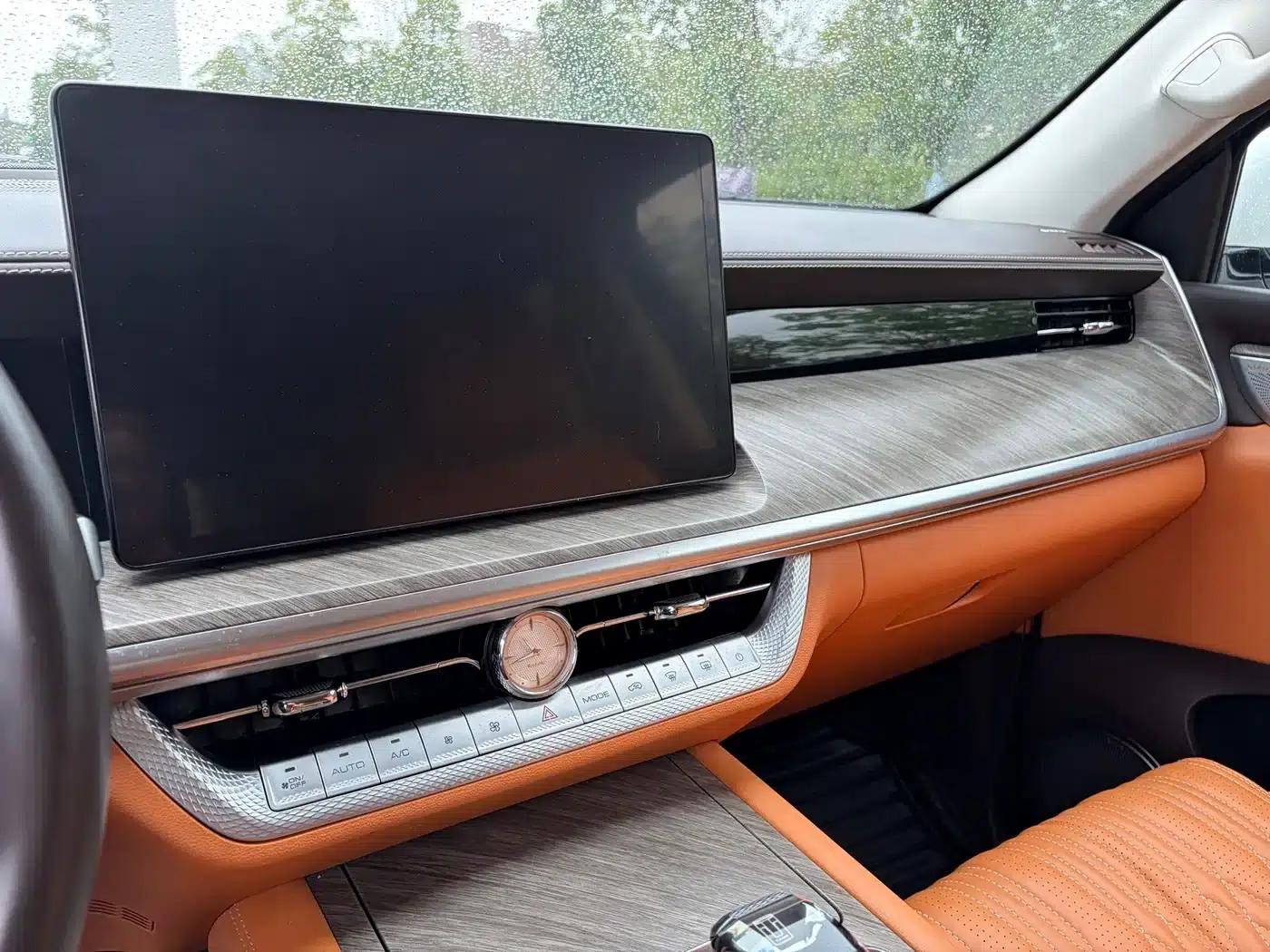 Tank 500 2022 3.0T Sport Edition (5-seater) — миниатюра 7