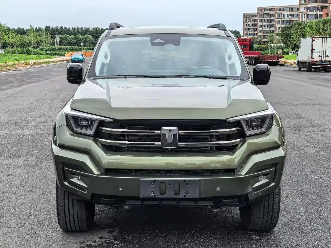 Tank 400 New Energy 2024 Hi4-T Off-Road Edition — миниатюра 2