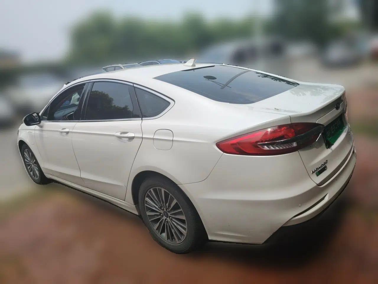 Ford Mondeo New Energy 2018 2.0 PHEV Smart-Controlled Fashion Edition China VI Standard — миниатюра 4