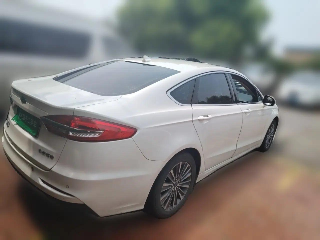 Ford Mondeo New Energy 2018 2.0 PHEV Smart-Controlled Fashion Edition China VI Standard — миниатюра 6