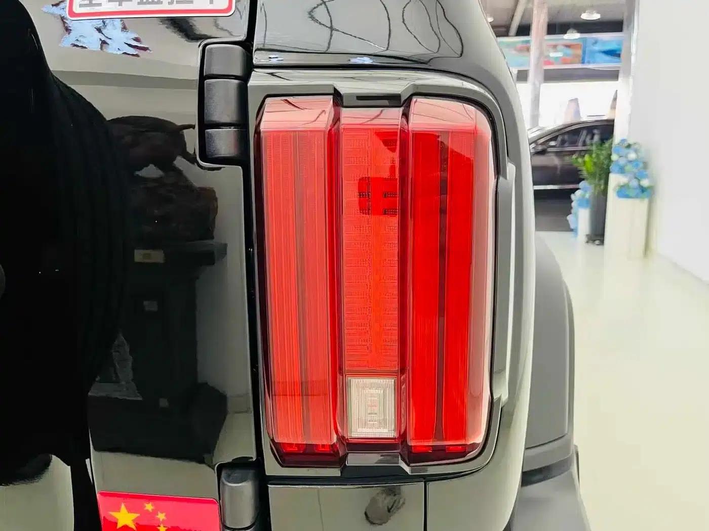 Tank 300 New Energy 2025 Hi4-T 37.1kWh — миниатюра 15