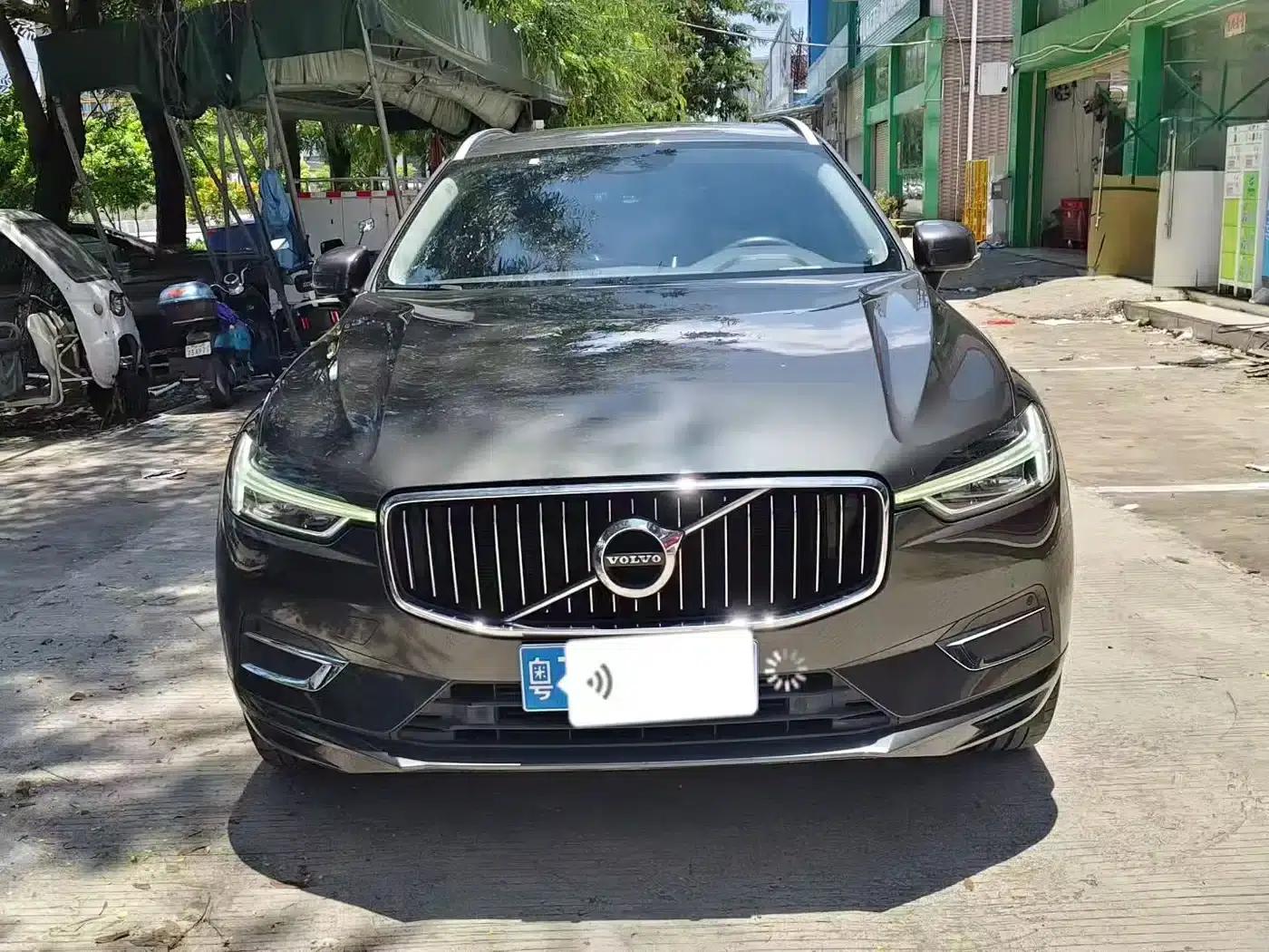2020 Volvo XC60 T5 AWD Inscription Luxury Edition — миниатюра 2