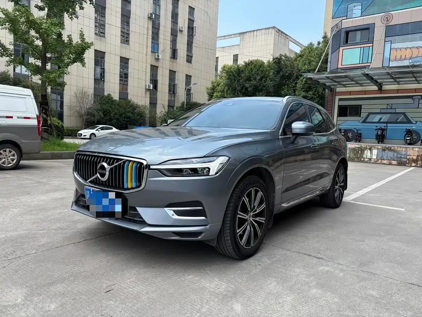 2021 Volvo XC60 T5 AWD Inscription Sport Edition — миниатюра 1