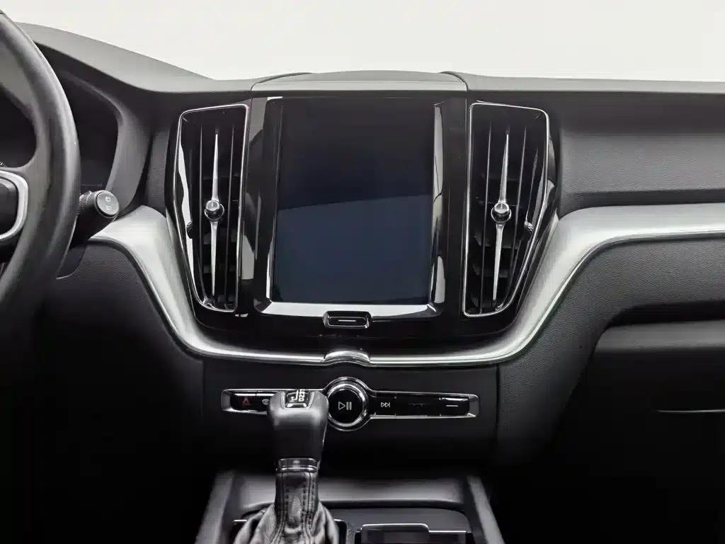 Volvo XC60 2019 T5 AWD Smart Edition (National V Emission Standard) — миниатюра 12
