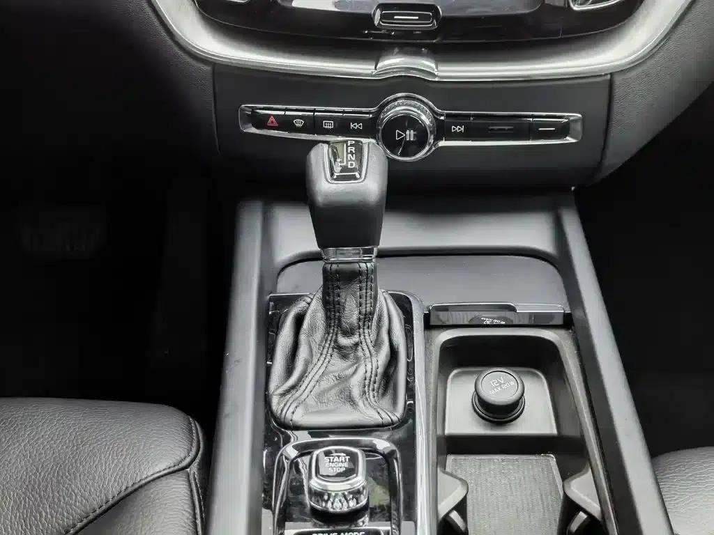Volvo XC60 2019 T5 AWD Smart Edition (National V Emission Standard) — миниатюра 13