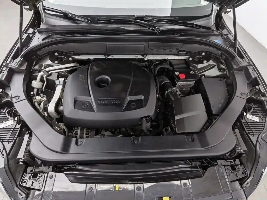 Volvo XC60 2019 T5 AWD Smart Edition (National V Emission Standard) — миниатюра 6