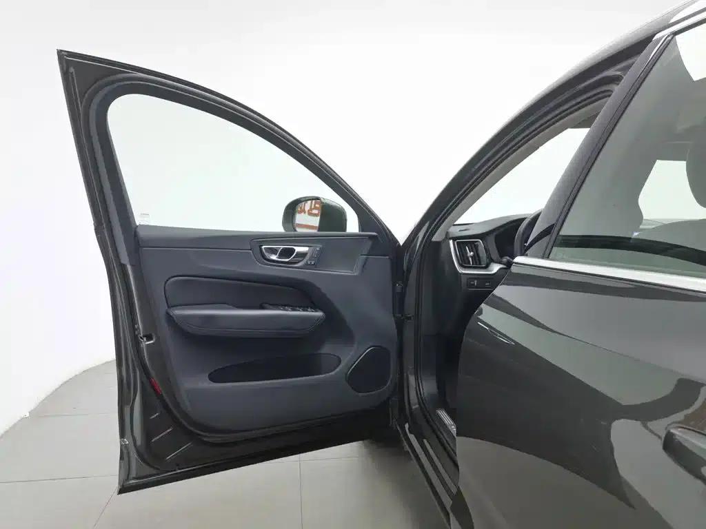 Volvo XC60 2019 T5 AWD Smart Edition (National V Emission Standard) — миниатюра 8