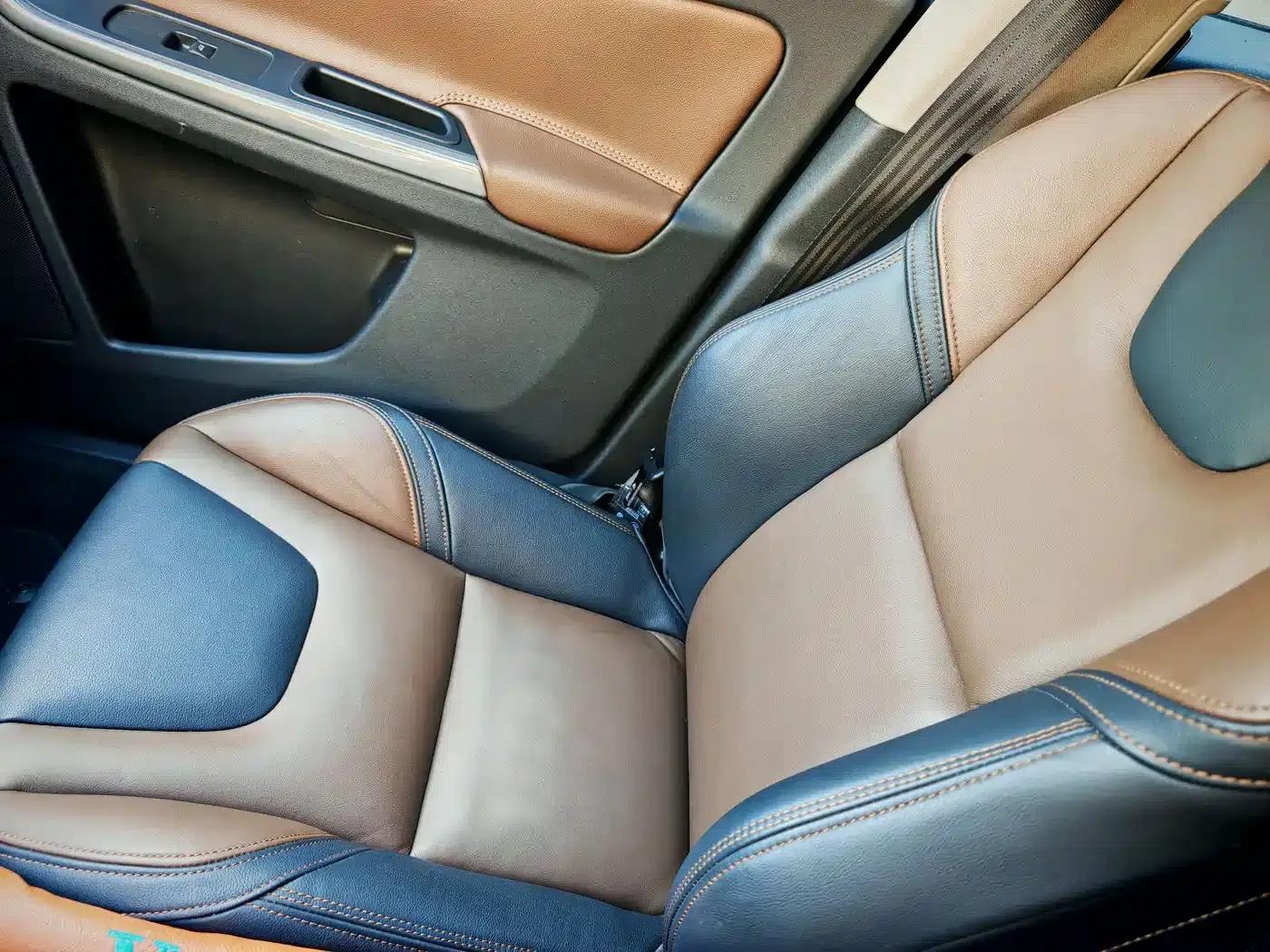 2015 Volvo XC60 T5 AWD Smart Edition — миниатюра 10