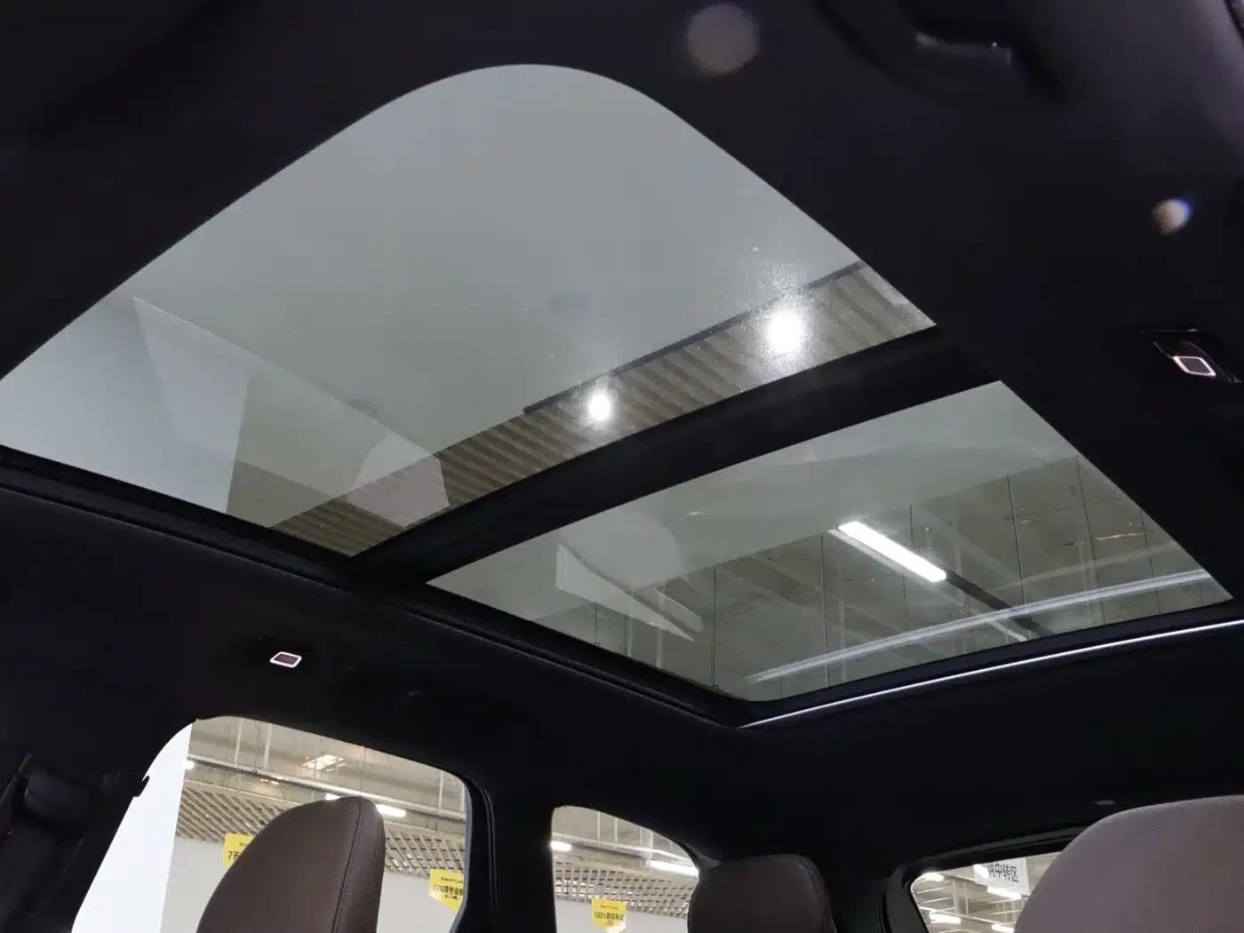 2023 Volvo XC60 B5 AWD Inscription Luxury Edition — миниатюра 21
