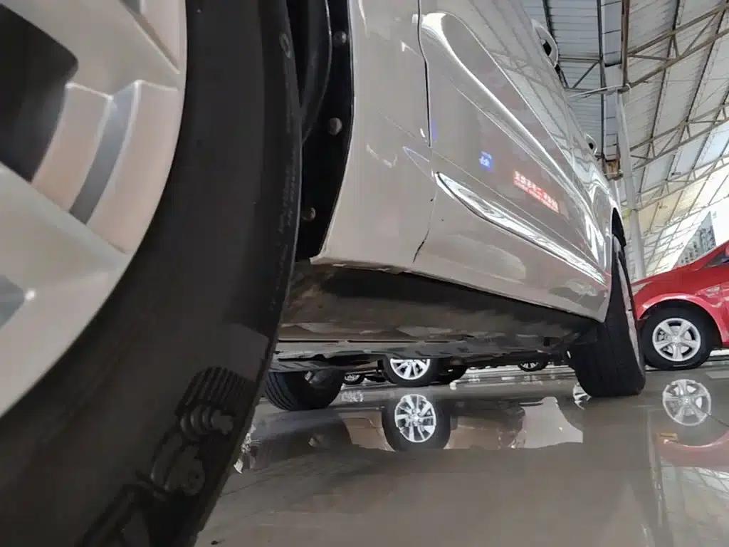 2020 Volvo XC60 T5 AWD Inscription Luxury Edition — миниатюра 22