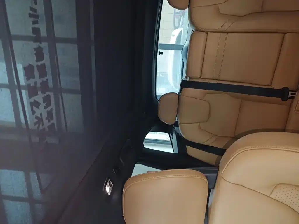 2018 Volvo XC60 T5 AWD Smart Edition — миниатюра 15