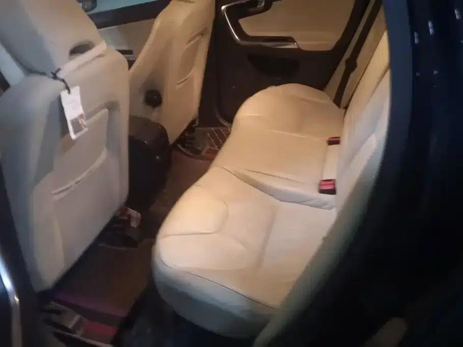 2013 Volvo XC60 Imported T5 Smart Edition — миниатюра 11