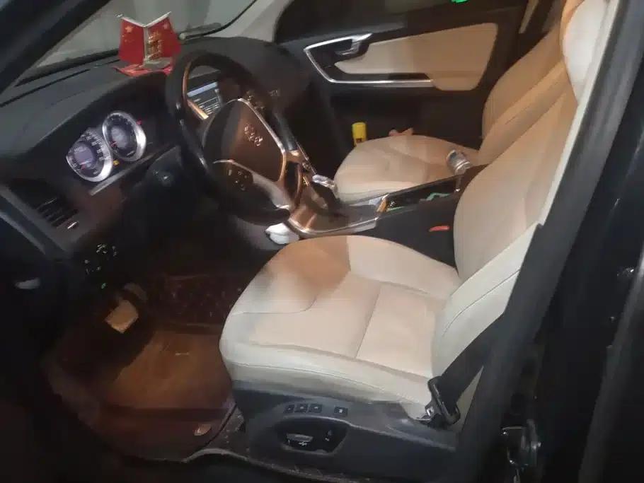 2013 Volvo XC60 Imported T5 Smart Edition — миниатюра 9