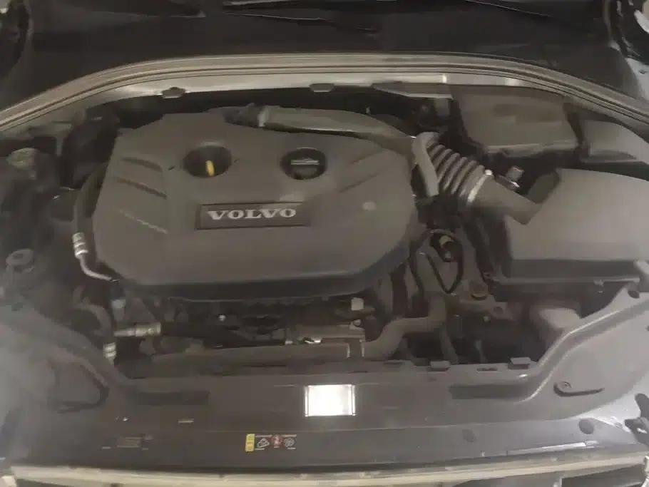 2013 Volvo XC60 Imported T5 Smart Edition — миниатюра 10