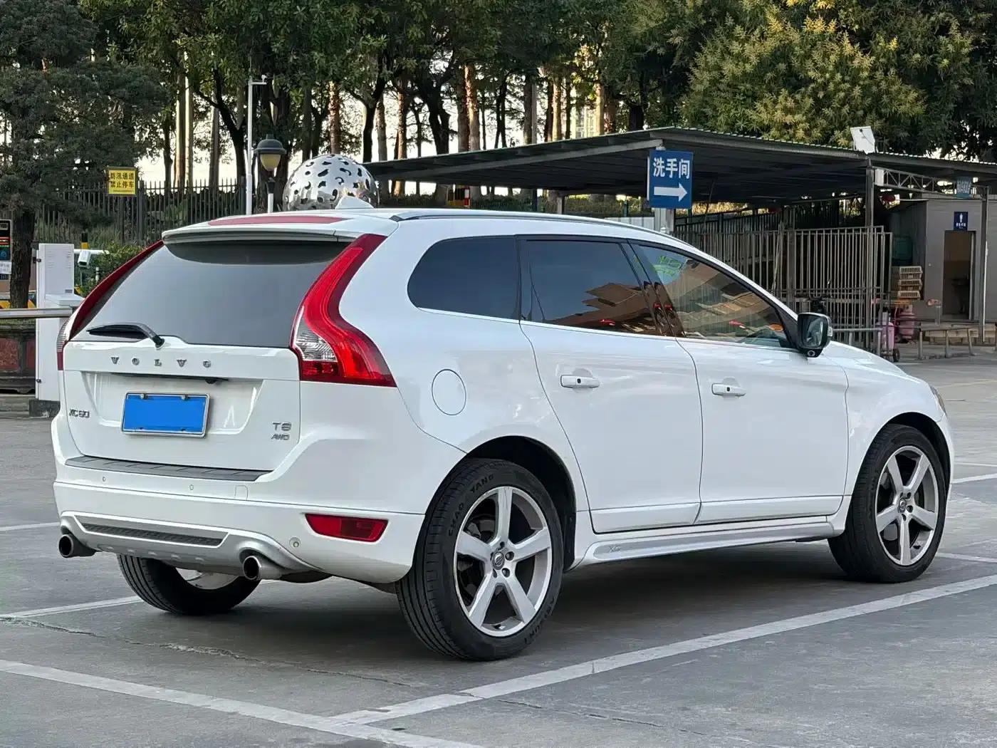 2012 Volvo XC60 (Imported) T5 Sport Edition — миниатюра 7