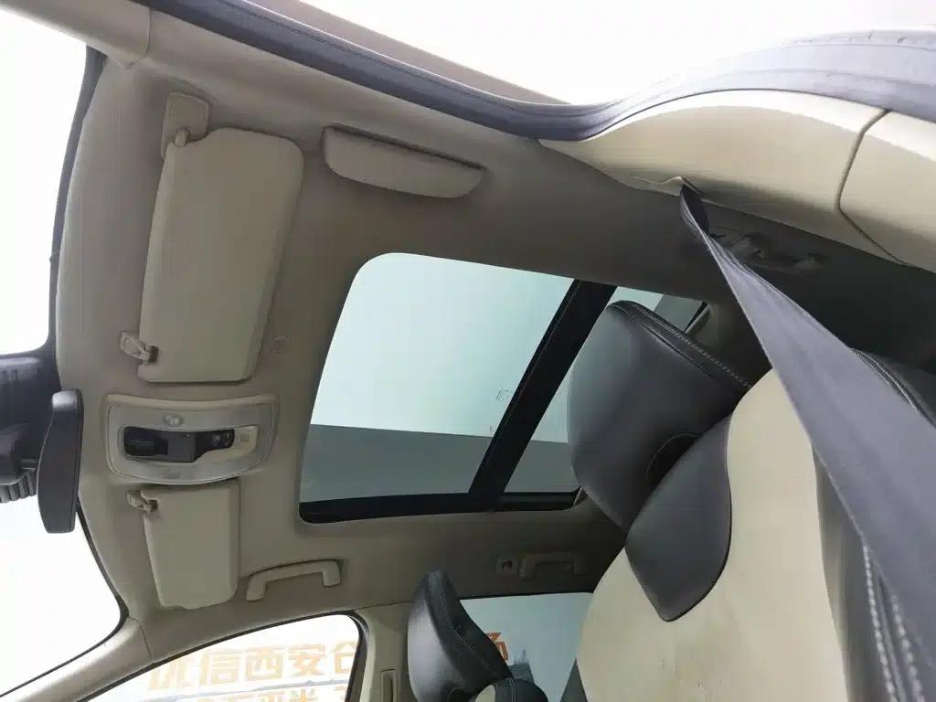 2013 Volvo XC60 Imported T5 Smart Edition — миниатюра 14