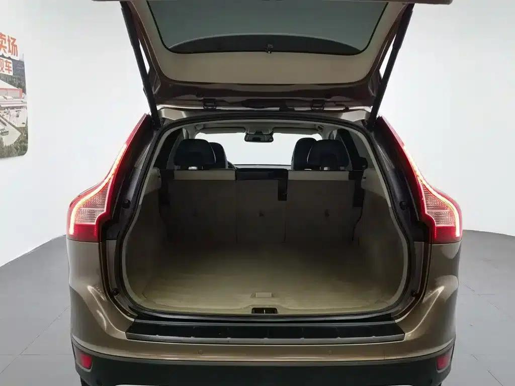 2013 Volvo XC60 Imported T5 Smart Edition — миниатюра 16