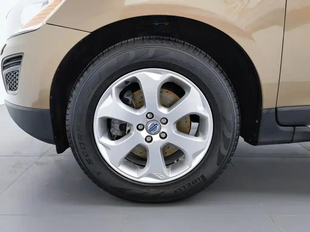 2013 Volvo XC60 Imported T5 Smart Edition — миниатюра 17
