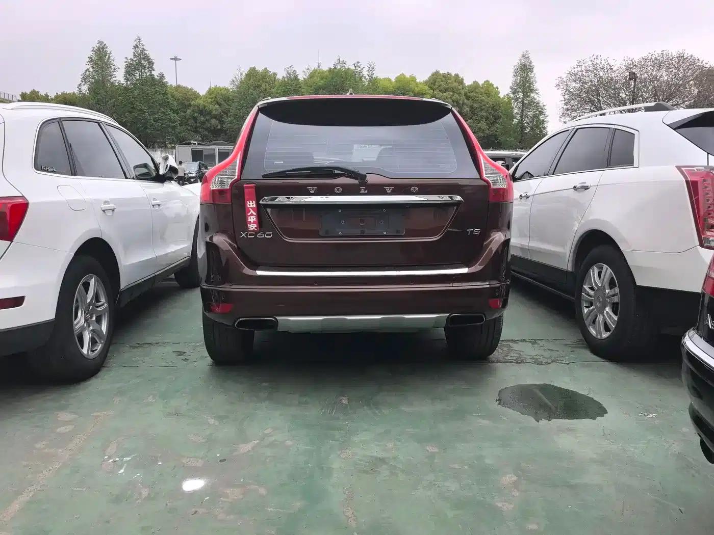 2014 Volvo XC60 Imported T5 Smart Edition — миниатюра 12